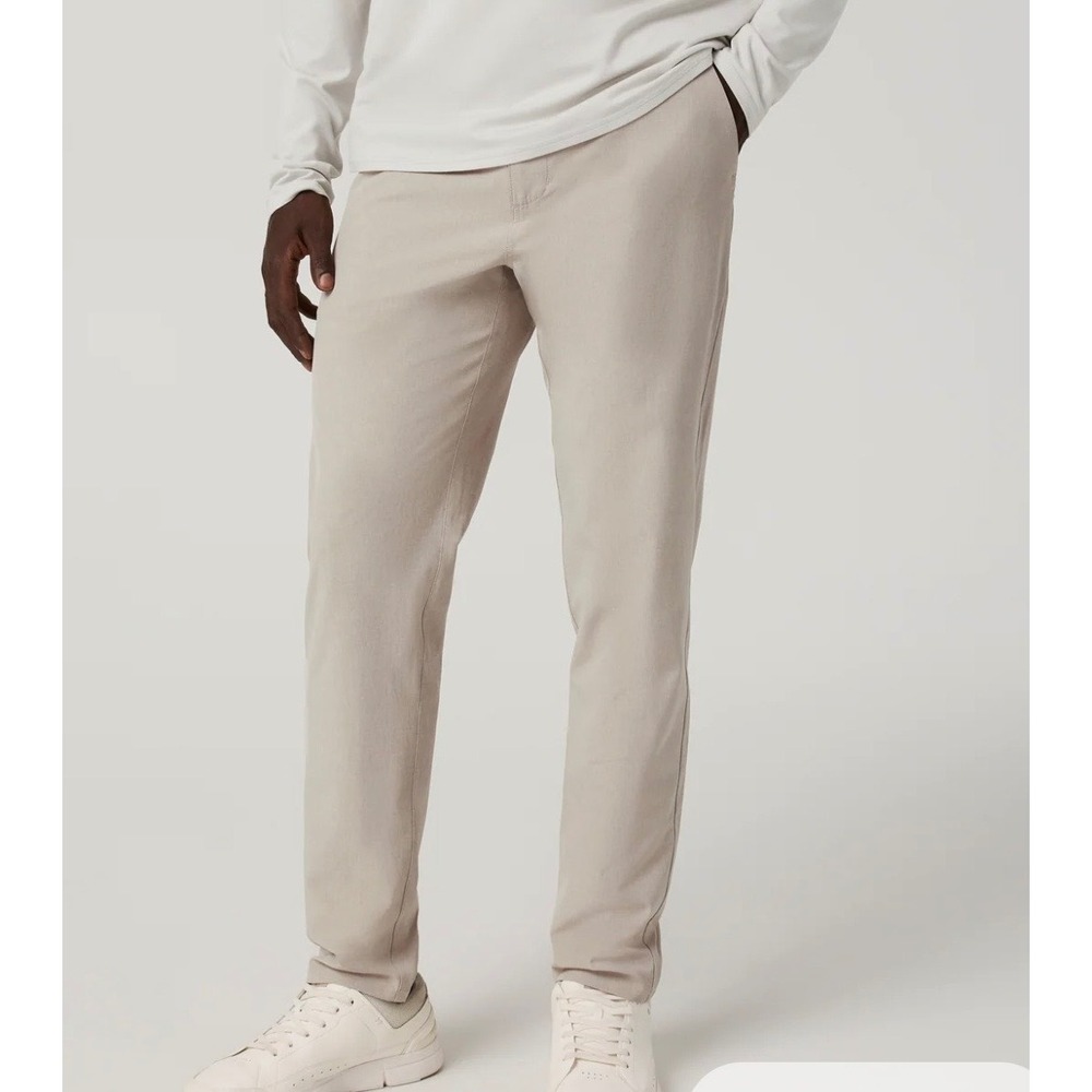 Vuori Cascade Tech Chino Pant Khaki Mens 32 Athletic Slim Travel Golf Trousers